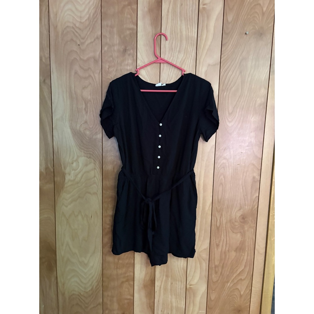 Gap Womens Black Short Sleeve Button Front Belted Romper Size‎ L
